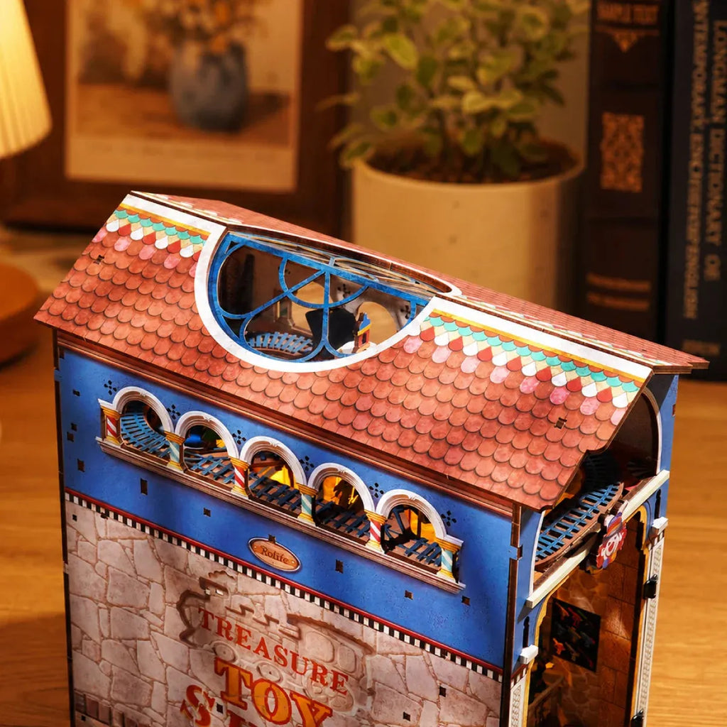 Rolife Treasure Toy Shop TGB23 – DIY Book Nook Spielzeugladen